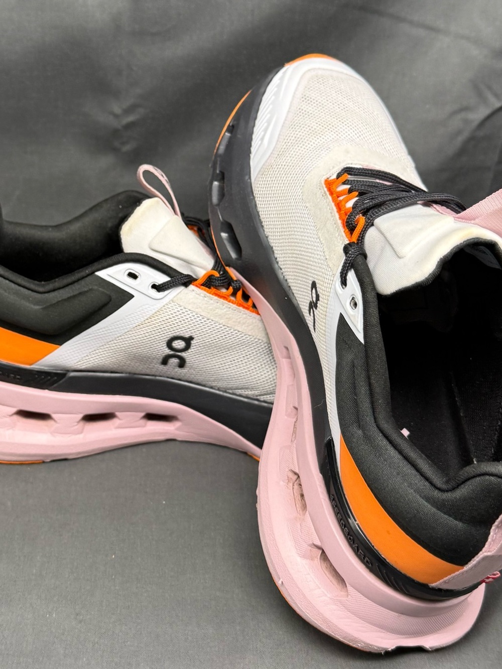 ON Clouds, CloudNova X Women’s Frost pink/white/orange/black  size 6.5